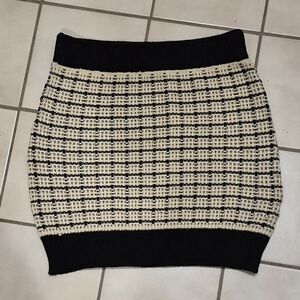 Sage Black and Cream Checkered Pencil Skirt